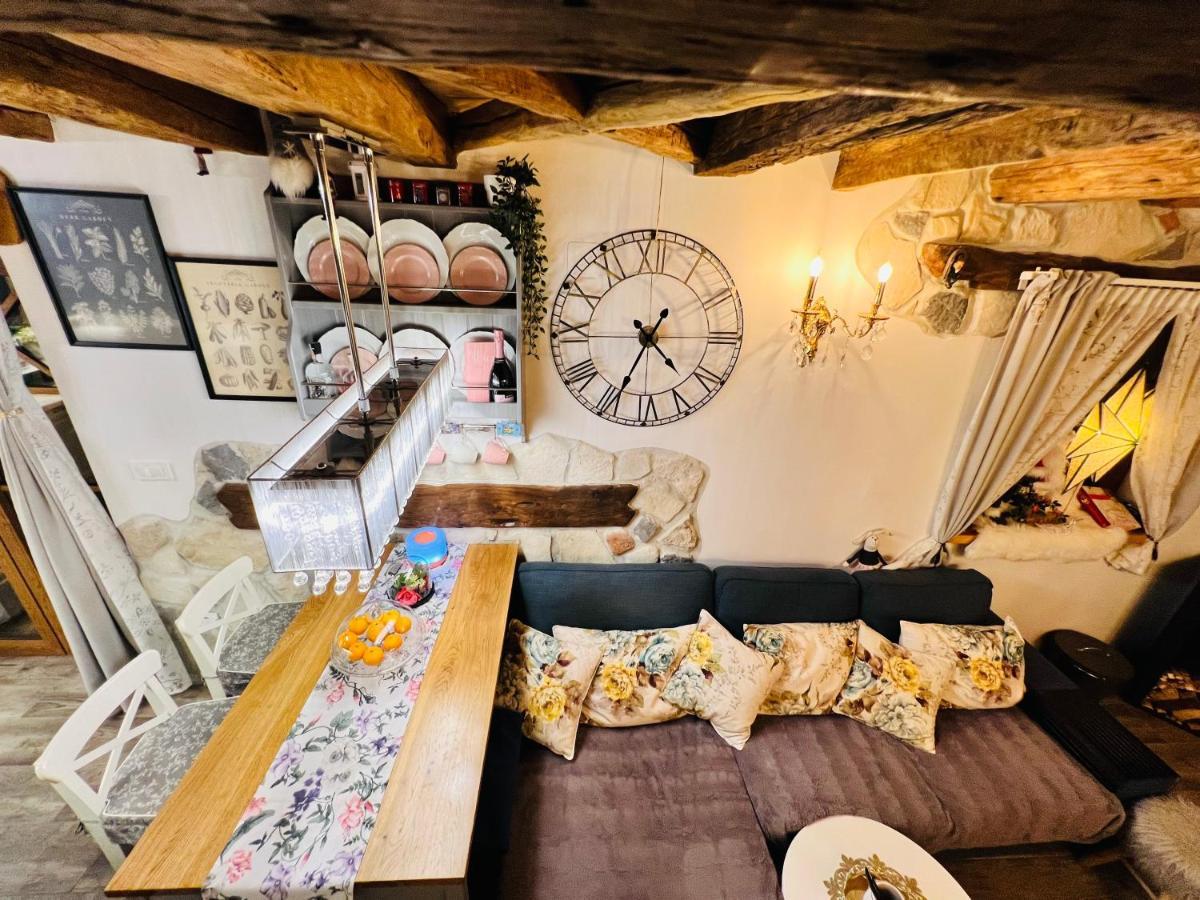 Kuca Za Odmor Carolija Villa Jastrebarsko Exterior foto